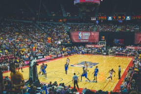 张伟丽表示将挑战自我不留遗憾，张伟丽经典比赛视频